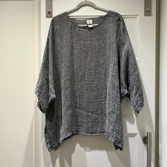 CTC Linens Tops - Salt & Pepper Linen Top